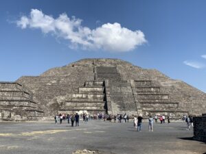 54026EC8-F8E2-4FFA-9E27-1B6108711214_1_105_c